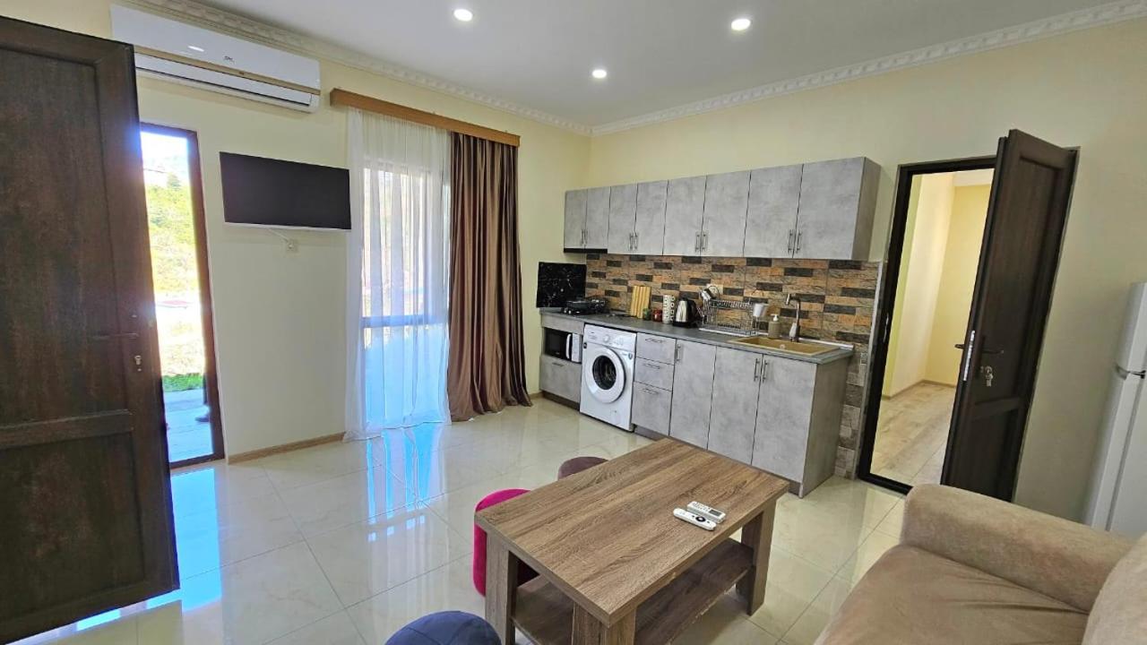 Khala Guest Hause Giorgi,Kobuleti- Xala 아파트 외부 사진